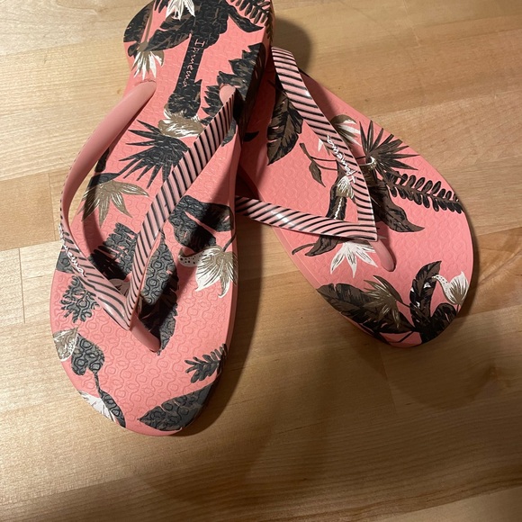 IPANEMA Flip Flops - Picture 3 of 5